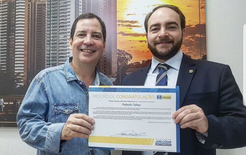 &Iacute;cone da boa m&uacute;sica e influente na cultura, Pedrinho Feitosa foi homenageado na C&acirc;mara Municipal de Campo Grande pelo vereador Jo&atilde;o C&eacute;sar Matogrosso ( PSDB).