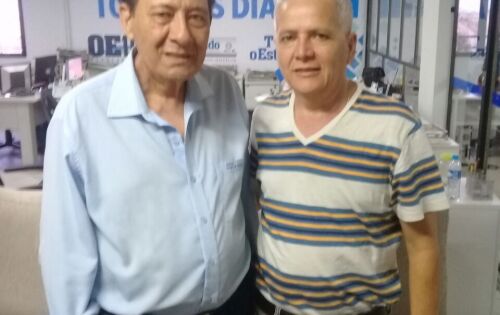 Luiz Delgado fez r&aacute;pidas visitas aos amigos Juv&ecirc;ncio C&eacute;sar da Fonseca e Suely e ao ex-deputado Jorge do Amaral. Os 40 anos do MS era a pauta.