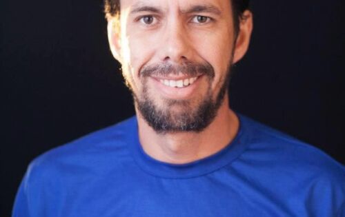 Parab&eacute;ns para o empres&aacute;rio coxinense Ronildo Lima (Limac) que hoje comenora mais um ano de vida. Desejamos muito sucesso.