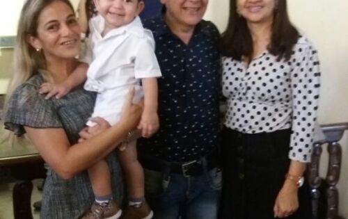 Luis Delgado e esposa Rose em evento concorrido no domingo. Luis &eacute; um dos servidores mais respeitados da Prefeitura de Campo Grande.