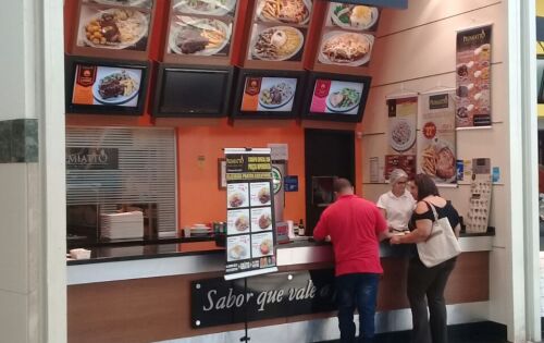 Escolhido como um dos melhores restaurantes franquias do Brasil na montagem de seus pratos, a Premiatto Shopping Bosque dos Ip&ecirc;s virou a sensa&ccedil;&atilde;o dos gourmets de plant&atilde;o pela excel&ecirc;ncia de seus servi&ccedil;os na gastronomia. &Eacute; o empreendedorismo marcando ponto