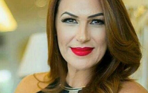 M&ocirc;nica Fernandes j&aacute; colhe o sucesso do seu programa na TV Estado. " Papo Bem Dito" &eacute; apresentado toda quinta - feira com alto &iacute;ndice de audi&ecirc;ncia.