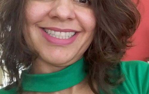 Antecipamos os parab&eacute;ns para a empres&aacute;ria Fabiana Berro (Triana Modas) que pr&oacute;xima sexta-feira (03) estar&aacute; comemorando mais um anivers&aacute;rio. Felicidades!!!