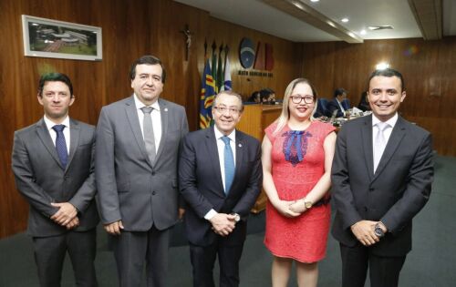 Inaugurando a s&eacute;rie sobre a atividade do advogado Publicista no estado, os professores doutores Jean Phierre Vargas e Jo&atilde;o Paulo Lacerda unem-se ao presidente da OAB MS Mansour Karmouche em muitas palestras por todo o estado.
