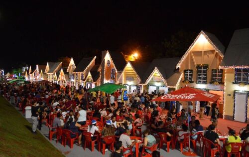 A Cidade do Natal em CG come&ccedil;ou receber milhares de pessoas para apreciarem um dos locais mais disputados da capital nessa &eacute;poca do ano.