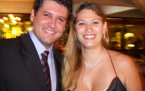 *** Dr. Herley e dr&ordf; Ligia Tobias. Ela que comemora hoje mais um niver. Nossos parab&eacute;ns!! 