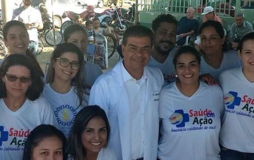 O presidente do PTB MS Nelsinho Trad percorre o Estado com suas palestras m&eacute;dicas com presen&ccedil;a maci&ccedil;a da comunidade. Ele lidera todas as pesquisas de inten&ccedil;&otilde;es de votos at&eacute; agora.