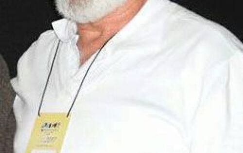 *** Aniversariando hoje (15), o ilustre jornalista Adelino Alexandre. Nossos parab&eacute;ns!!