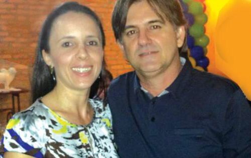 *** Edirson Jose Bezerra e Adriana. Ele que recebe hoje os parab&eacute;ns por mais um anivers&aacute;rio. Felicidades!!