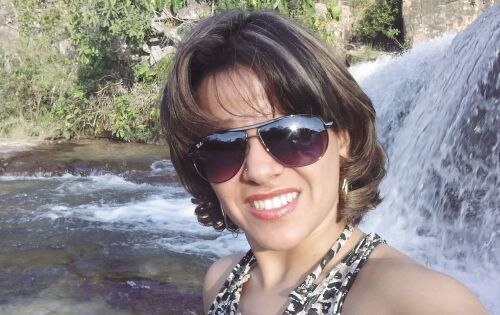 **** Nossos parab&eacute;ns &agrave; vereadora de Rio Verde Lidiane Farias pelo seu anivers&aacute;rio comemorado hoje. Muitas felicidades!!