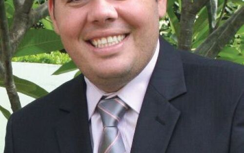 *** Nossos parab&eacute;ns de hoje v&atilde;o para o ex-prefeito de Sonora Yuri Val&eacute;is.
