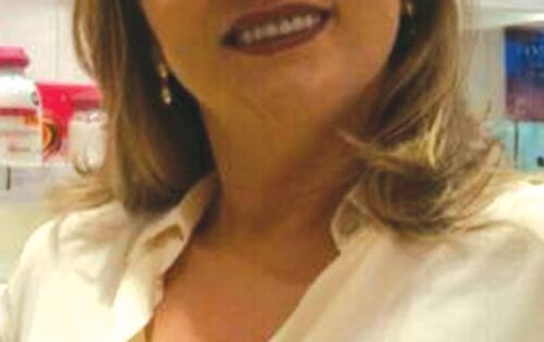 *** Nossos parab&eacute;ns &agrave; Dr&ordf; Neiva Aparecida dos Reis por mais um aniversario comemorado ontem (24). Felicidades!!
