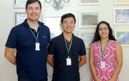 *** Em visita ao Di&aacute;rio do Estado na &uacute;ltima sexta-feira, o publicit&aacute;rio Ricardo Martines, jornalista Osvaldo Sato e a chefe de gabinete do IFMS Campus Coxim, Janayna Barbosa. 