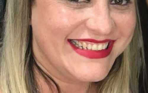 *** Dr&ordf; Paloma Caprara comemora no domingo mais um ano de vida. Parab&eacute;ns!!!