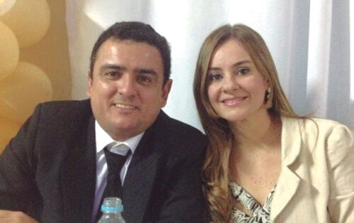 *** Aniversariando amanh&atilde;, Dr&ordm;. Vitor Gava. Na foto ao lado da Dr&ordf; Adriana Gava. Felicidades!!