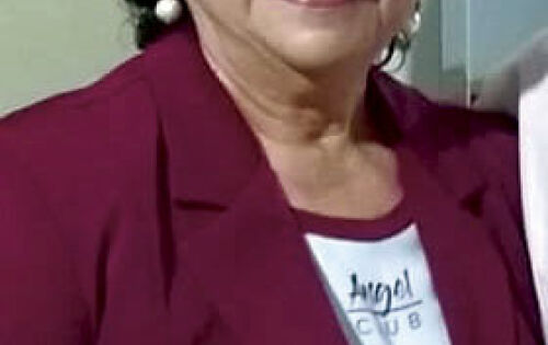 *** Quem estar&aacute; apagando mais uma velinha no pr&oacute;ximo domingo ser&aacute; minha amiga, Francisca Carvalho. Meus parab&eacute;ns!! 