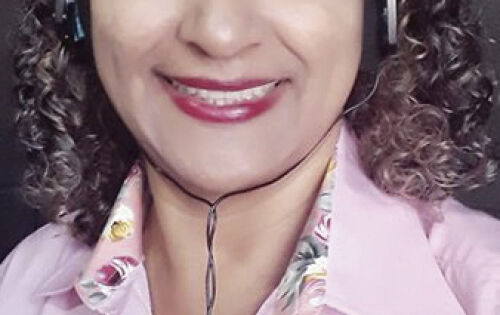 ***Nossos parab&eacute;ns va&otilde; para nossa querida radialista Dalvinha Souza que no pr&oacute;ximo domingo comemora mais um ano de vida. Nosso carinho e votos de muitas felicidades!!