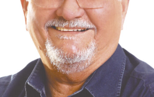 *** Aniversariando hoje o ex-governador e deputado federal, Jos&eacute; Orcirio Miranda, o Zeca do PT, como &eacute; carinhosamente conhecido. Parab&eacute;ns!! 