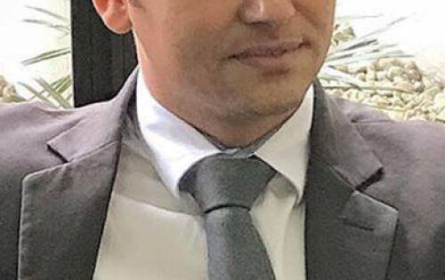 ***Nossos parab&eacute;ns e votos de felicidades para o advogado Alex Viera que completa idade nova amanh&atilde;. Sa&uacute;de e muito sucesso.
