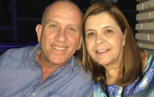 *** Marcio Prata Vieira comemorando hoje mais um ano de vida. Na foto a empres&aacute;ria Jane Prata Vieira.