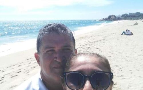 ***Severino Ferreira e sua esposa Maria Leuda curtem f&eacute;rias, mais que merecidas, no Chile. O casal &eacute; muito conhecido e amado em nossa regi&atilde;o, tanto pelo carisma, quanto pelos anos de servi&ccedil;os prestado &agrave; sociedade coxinense. Ao casal boas f&eacute;rias e felicidades.