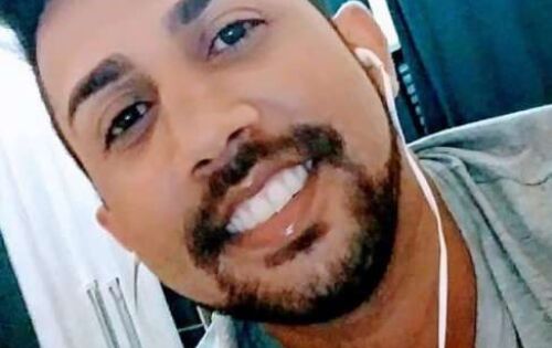 *** Felicidades para Reinaldo Souza que hoje comemora idade nova. Desejamos felicidades!!!