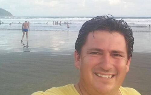 *** Feliicdades para Givanildo Freitas que ontem comemorou mais um ano de vida. Parab&eacute;ns!!!
