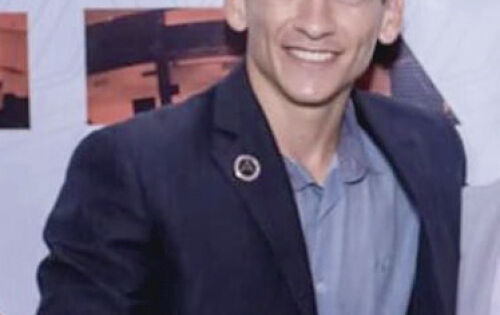 *** Rian Freitas Gama comemorando hoje 18 anos. Nossos votos de sucesso e muitas felicidades!!