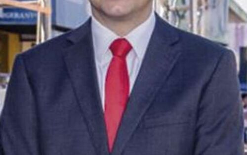 *** Nossos parab&eacute;ns de hoje v&atilde;o para o prefeito de Coxim Alu&iacute;zio S&atilde;o Jos&eacute;. Felicidades e votos de muita paz e sucesso!