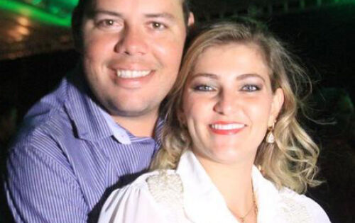 *** Yuri e Calinca. Aniversariando amanh&atilde; (17) o ex-prefeito de Sonora Yuri Valeis. Nossos parab&eacute;ns!!