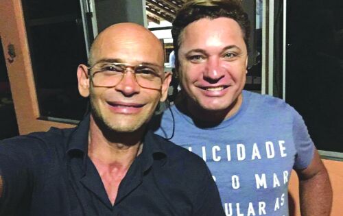 ***Quem v&ecirc; o resultado de uma bela fotografia muitas vezes n&atilde;o faz ideia de quanto esfor&ccedil;o e estudo h&aacute; por tr&aacute;s de uma foto! Quero te parabenizar, meu amigo Robson Feitosa por registrar momentos e dias especiais de forma t&atilde;o &uacute;nica e sens&iacute;vel! Que seu anivers&aacute;rio seja repleto de momentos inesquec&iacute;veis e que sejam registrados para sempre em ti! Feliz Anivers&aacute;rio!