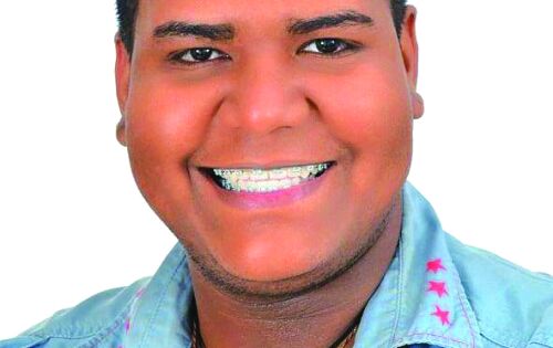 *** Quem tamb&eacute;m comemora anivers&aacute;rio hoje (21), &eacute; o promotor de eventos Mathias Rondon. Parab&eacute;ns e feliz anivers&aacute;rio! 