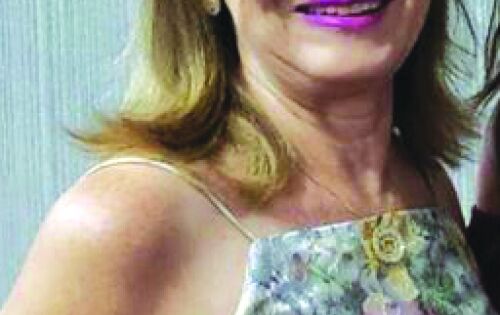 *** Parab&eacute;ns para Dr&ordf; Geisa Vidal que ontem comemorou seu anivers&aacute;rio. Felicidades!!