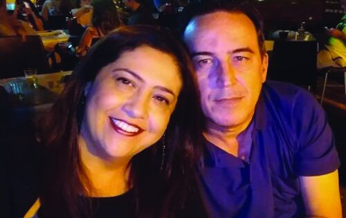 ***Amanh&atilde; (03) &eacute; dia de parabenizar Marisa Marques Garcia pela ocasi&atilde;o do seu anivers&aacute;rio. Antecipadamente, desejamos felicidades e muitos anos de vida. Que seja um dia lindo e de muitas alegrias para voc&ecirc;. No foto ao lado de Marcio Aurelio Rocha.