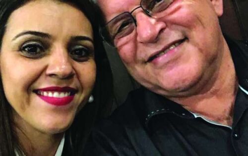 *** Aniversariando hoje, Dr. Werter de Ara&uacute;jo. Nosso carinho mais que especial, a esse &ldquo;gigante&rdquo; da medicina. Na foto ao lado da esposa Marcia. Felicidades!!!