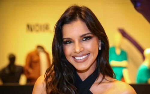 ***Ap&oacute;s fim do noivado, Mariana Rios pode ser uma das integrantes da pr&oacute;xima edi&ccedil;&atilde;o do Big Brother Brasil, que estreia em Janeiro de 2021. Convidada por Boninho, ela estaria negociando sua participa&ccedil;&atilde;o reality que vai reunir, mais uma vez, famosos e an&ocirc;nimos na mesma edi&ccedil;&atilde;o. Segundo o portal Extra, Mariana &eacute; muito querida por Boninho. Ela j&aacute; trabalhou como rep&oacute;rter no &ldquo;The voice Brasil&rdquo; e participou da primeira temporada do &ldquo;Popstar&rdquo;, ambas produ&ccedil;&otilde;es comandadas pelo diretor. A negocia&ccedil;&atilde;o segue em sigilo, mas, nos bastidores, ela j&aacute; &eacute; dada como nome certo no reality show.