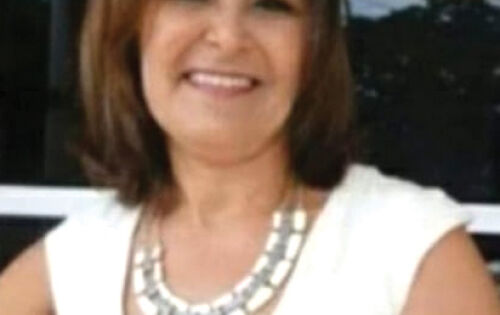 *** Ana Aparecida Souza de Oliveira, comemora mais um ano de vida nesta sexta-feira. Felicidades!!
