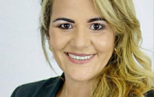 *** Nossos parab&eacute;ns de hoje (18) v&atilde;o para a Presidente da C&acirc;mara de Rio Verde, Cleisy Maira Paes Souza Milleo, pelo seu anivers&aacute;rio. Desejamos muito sa&uacute;de e sabedoria!!