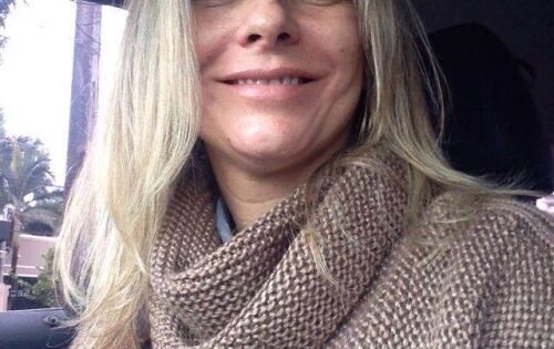 ***Felicidades para Carla Adriana Fontoura que comemora idade nova hoje. Feliz anivers&aacute;rio!