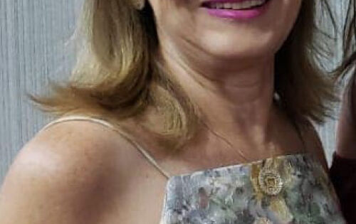 *** Nossos parab&eacute;ns de hoje (25) v&atilde;o para Dr&ordf; Geisa Vidal Duarte pelo seu anivers&aacute;rio. Felicidades!!