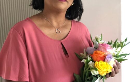 ***Parab&eacute;ns mais que especial para a amiga Neiva Zulmira Theodoro que completa idade nova hoje. Que seu caminhar seja sempre premiado com a presen&ccedil;a de Deus, guiando seus passos e intuindo suas decis&otilde;es, para que suas conquistas e vit&oacute;rias sejam constantes em seus dias. Parab&eacute;ns por hoje e felicidades sempre!
