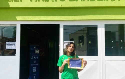 ***A Escola da Autoria Viriato Bandeira, parabeniza a estudante Isabelle Barreto, pelo desempenho como finalista do Concurso Nacional de Ci&ecirc;ncia e Tecnologia - Edi&ccedil;&atilde;o 2021. A gest&atilde;o escolar, equipe pedag&oacute;gica e professores congratula a estudante pelo brilhante desempenho.