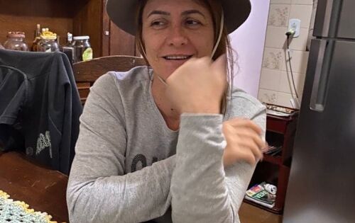 *** Aniversariando hoje (25), a empres&aacute;ria Helena Rosane Bergamo Silva (Senzala). Nossos parab&eacute;ns!!