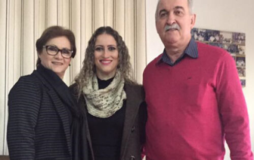 *** A Fam&iacute;lia Vieira vai estar em festa no pr&oacute;ximo domingo(29) em celebra&ccedil;&atilde;o ao anivers&aacute;rio do patriarca e pecuarista, Durvalino Vieira. Na foto ao lado da filha Letiane e da esposa, Rosa Lucia Vieira. Felicidades!!