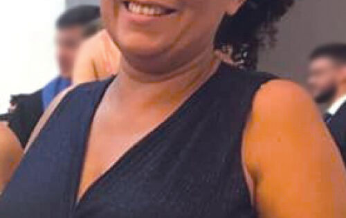 *** ***Felicidades para Maria Geralda Reis (C&acirc;mara de Coxim) pelo anivers&aacute;rio comemorado hoje. Parab&eacute;ns!!!