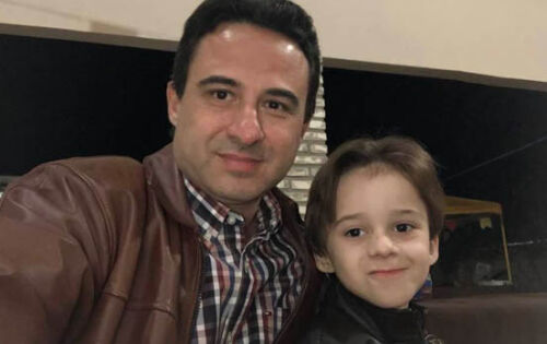 *** Parab&eacute;ns ao Dr. Regis Ottoni Rondon pelo aniversario comemorado no s&aacute;bado (23). Na foto ao lado do filho, Heittor. 