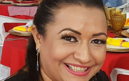 *** Nossos parab&eacute;ns para Renata Santos (C&acirc;mara Municipal de Coxim), pelo anivers&aacute;rio celebrado no domingo (30). Felicidades!!