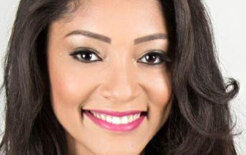 **** Quem recebe todo carinho hoje (8), pelo anivers&aacute;rio &eacute; a Gerente de Relacionamento do Banco do Brasil de Coxim e Radialista da Band FM, M&aacute;rjory Bezerra. 