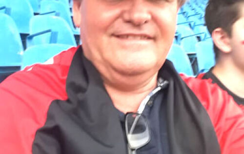 *** Parab&eacute;ns ao ex-prefeito de Coxim, Edvaldo Bezerra pelo aniversario comemorado ontem (22). Felicidades!!