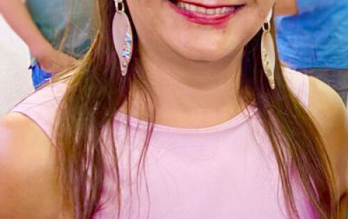 ***Na foto Carmen Cruz, nova Secret&aacute;ria de Finan&ccedil;as e Planejamento da prefeitura de Rio Verde. Ela que amanh&atilde; (26) estar&aacute; comemorando mais um ano de vida. Desejamos votos de muitas felicidades !!!